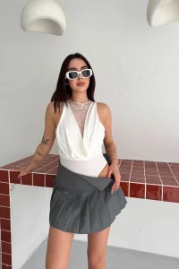 Kadın Dantel Detaylı Derin Dekolte Body Şık Kolsuz Yazlık Bodysuit - Beyaz