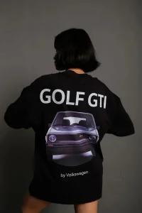 Kadın Oversize Tişört Golf GTI Retro Araba Baskılı T-shirt- Siyah