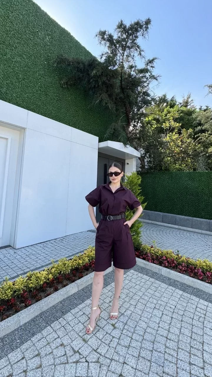 Kadın Yakalı Gömlek Kemerli Şortlu Takım - Bordo Görseli