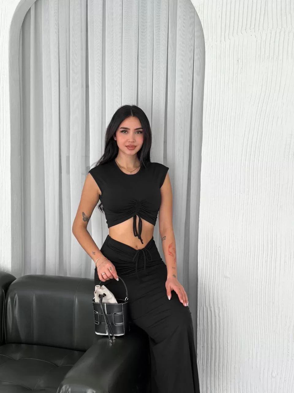 Osy Modal Yumuşak Dokulu Kumaş Büzgülü Crop Etek Takım - Siyah Görseli