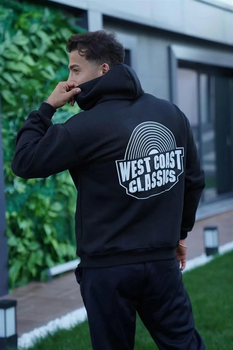 Erkek Sırt Baskılı Kapüşonlu Üç İplik Oversize Sweatshirt - Siyah Görseli