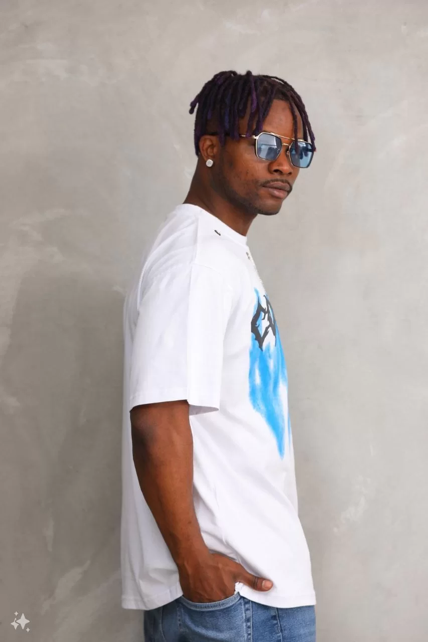 Unisex Oversize Kolye Dahil T-Shirt - Beyaz Görseli
