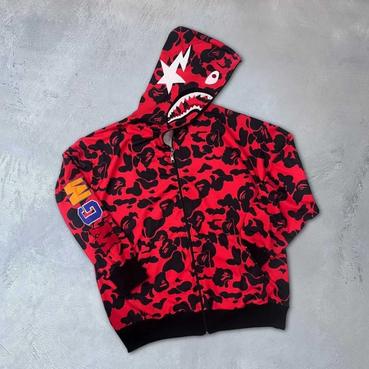 Unisex Pubg Bape x Shark Hoodie - Kırmızı Görseli