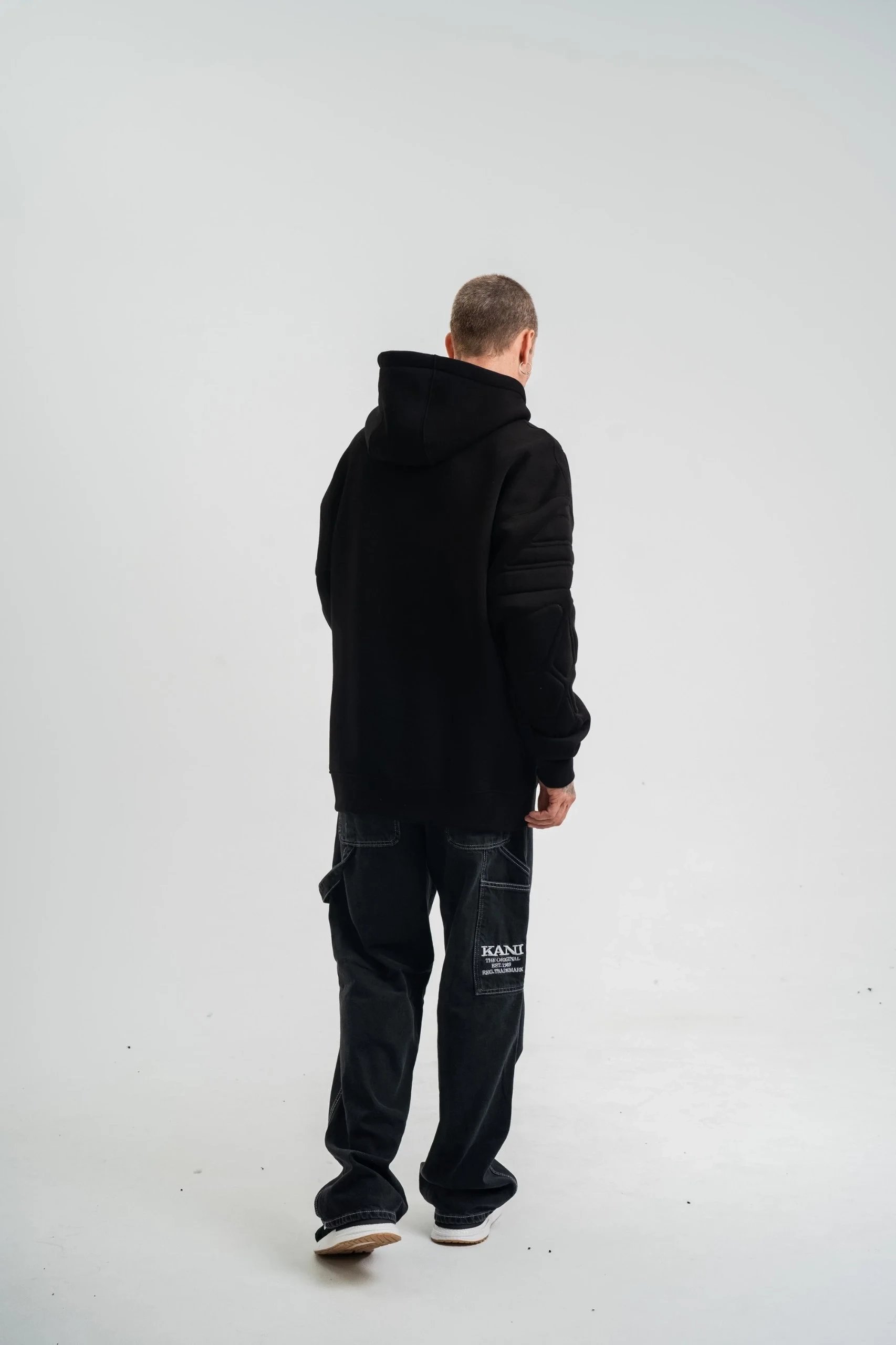 Muški crni oversize 3-nitni pamučni kapuljač s vezom, sweatshirt 8