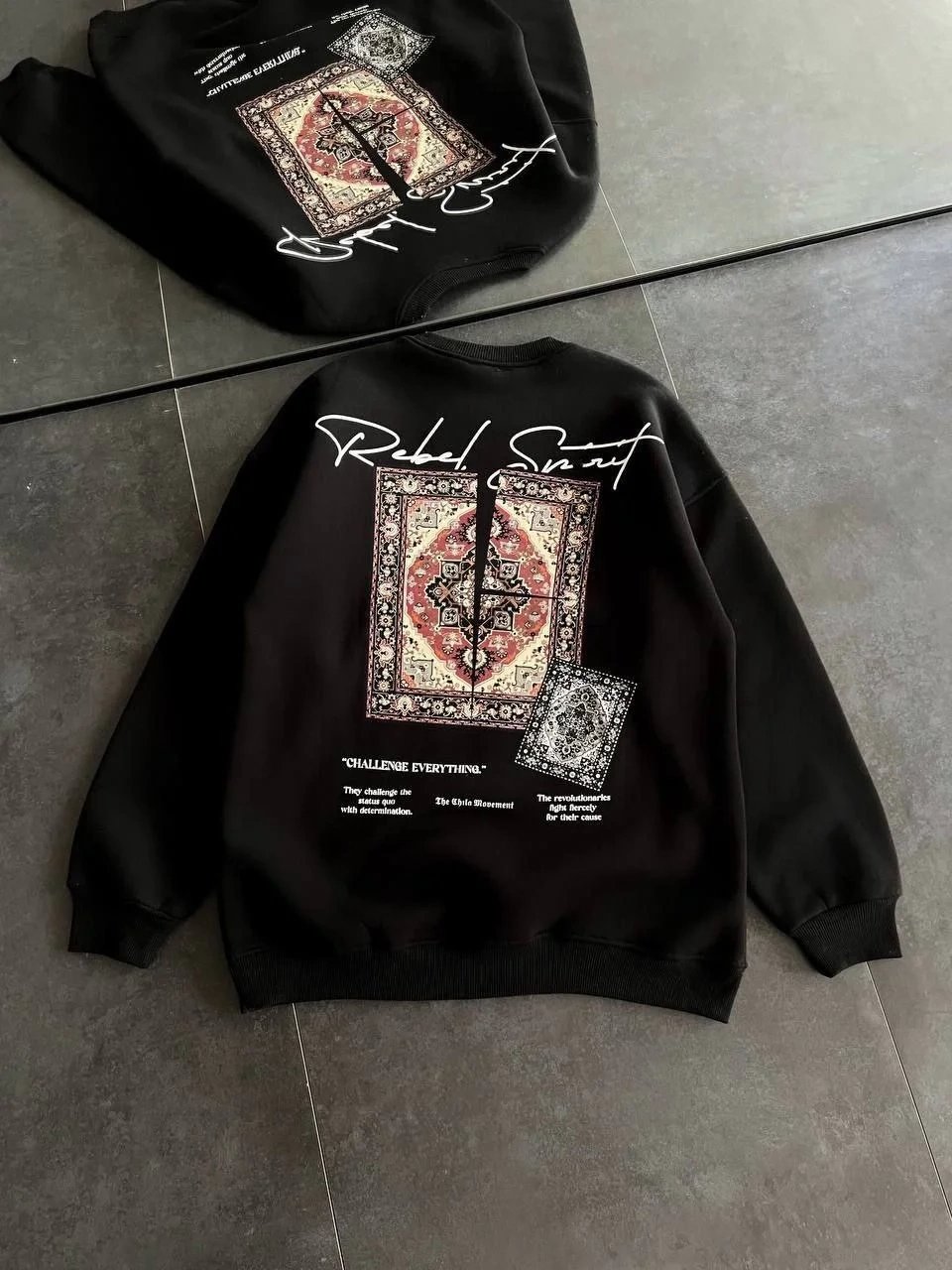 Femeie Neagră Guler Bicicletă Imprimat Covor 3 Fire Bumbac Sweatshirt 2