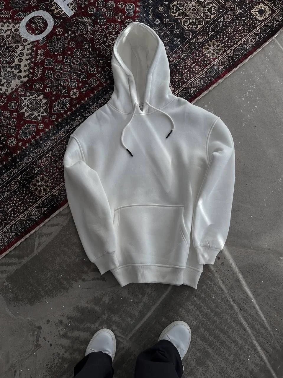 Γυναικείο Λευκό Oversize 3-κλωνο Βαμβακερό Φούτερ με Κουκούλα, Τσέπη Κάγκουρο 2