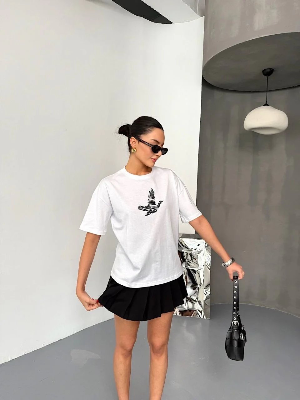 Női Fehér Regular Kerékpárnyakú Nyomott Póló 3