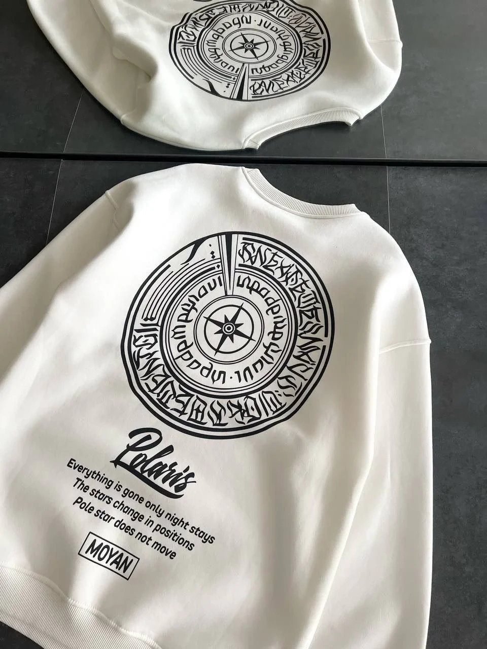 Női Fehér Oversize 3 Szálas Pamut Kerékpárnyakú Nyomott Sweatshirt 4