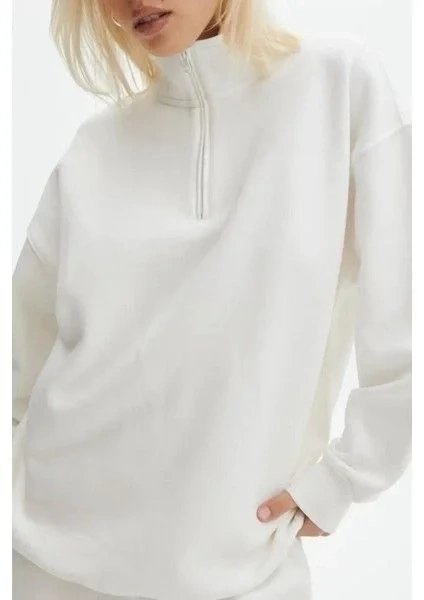 Γυναικείο Λευκό Oversize Βαμβακερό Basic Φούτερ με Μισό Φερμουάρ 3