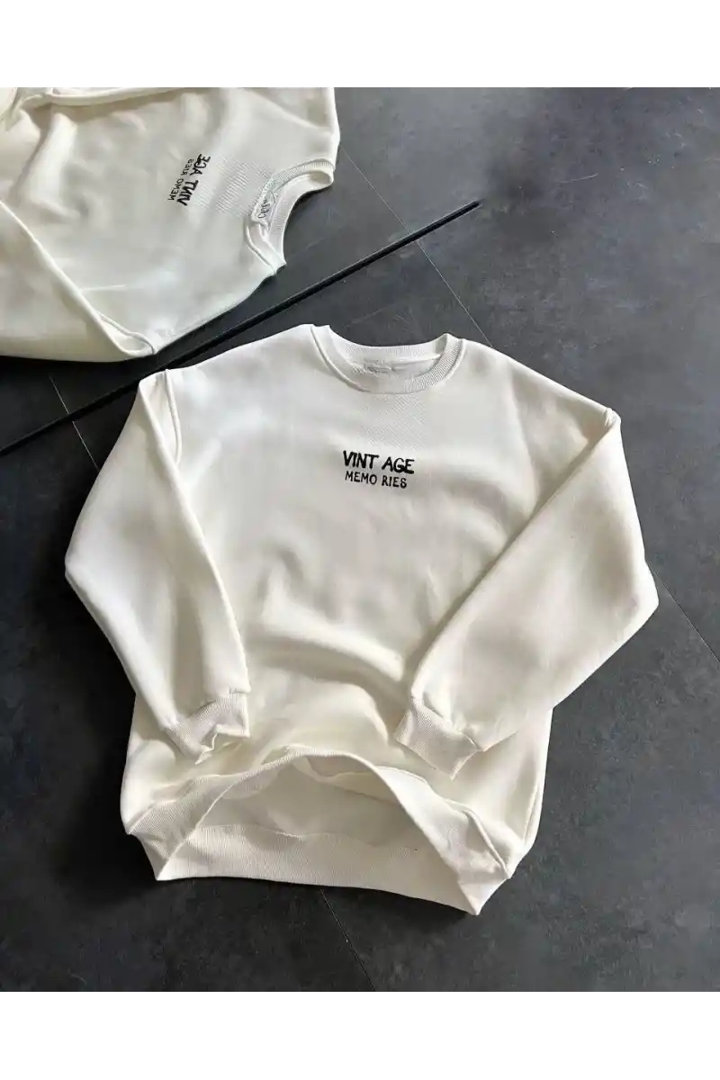 Bisiklet Yaka Üç İplik Baskılı Oversize SweatShirt - Beyaz