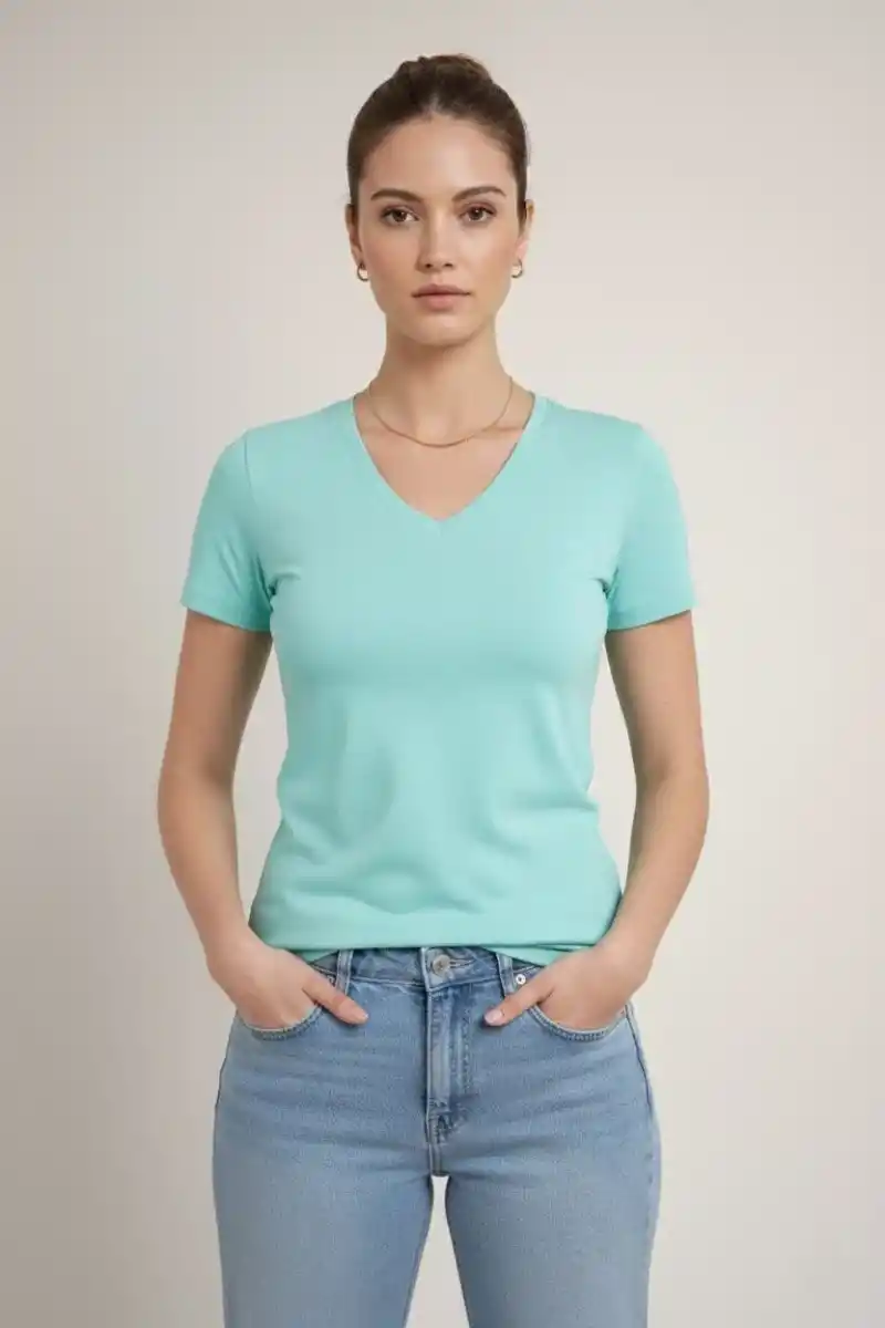 Kadın T-Shirt V Yaka Slim Fit Likralı Tişört Günlük Basic Body - Turkuvaz