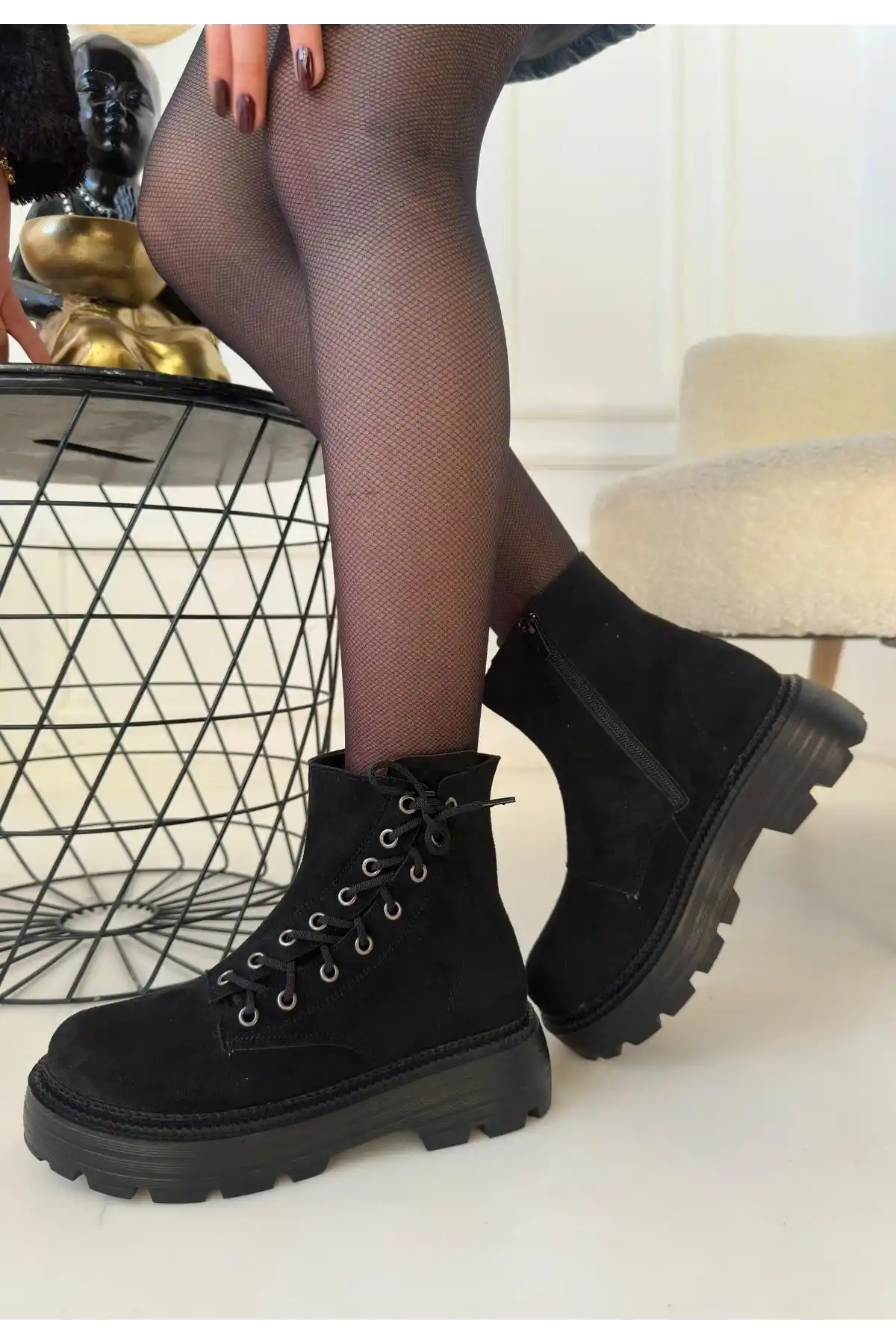 Agnej Siyah Süet Bağcıklı Bot - GC