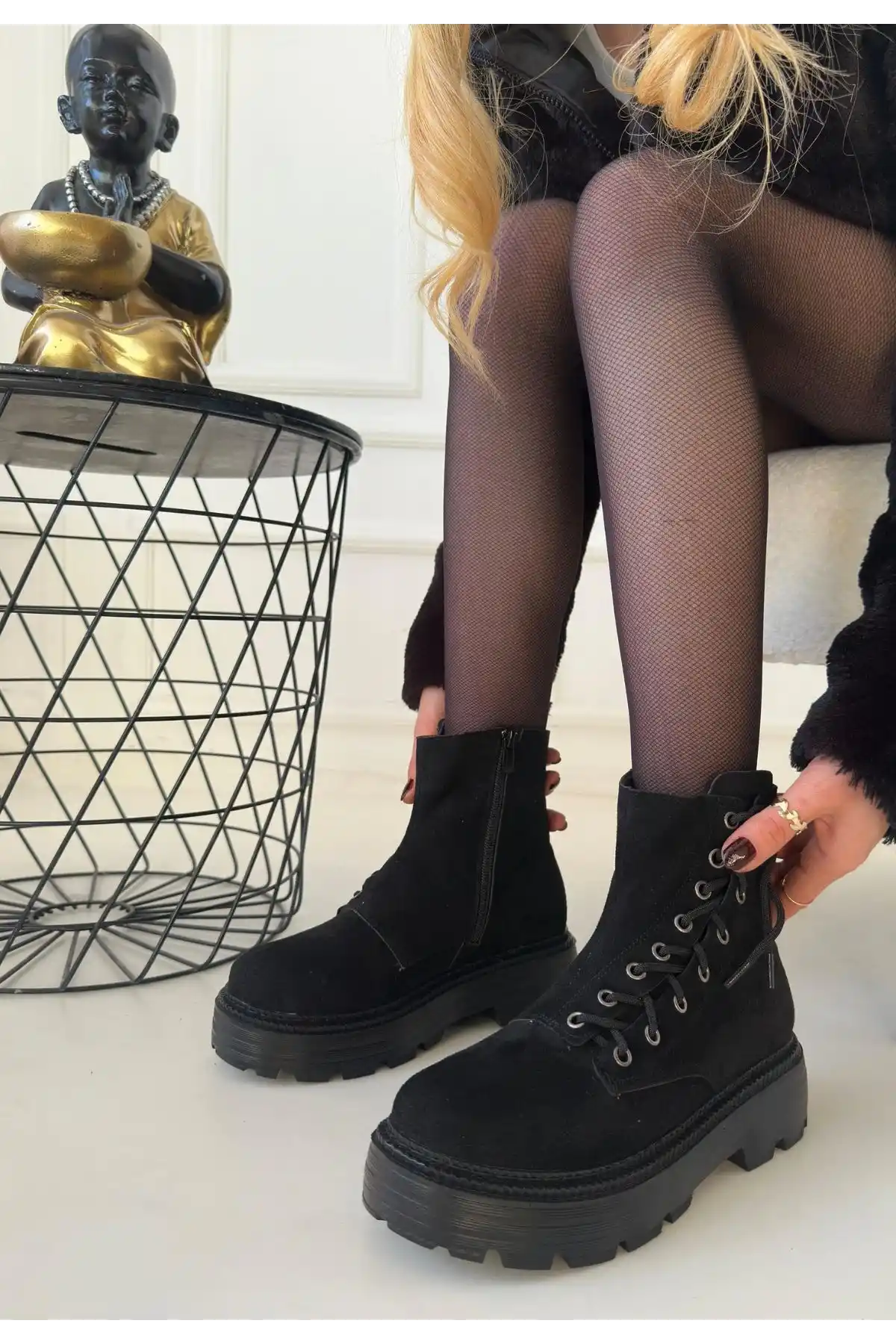 Agnej Siyah Süet Bağcıklı Bot - GC