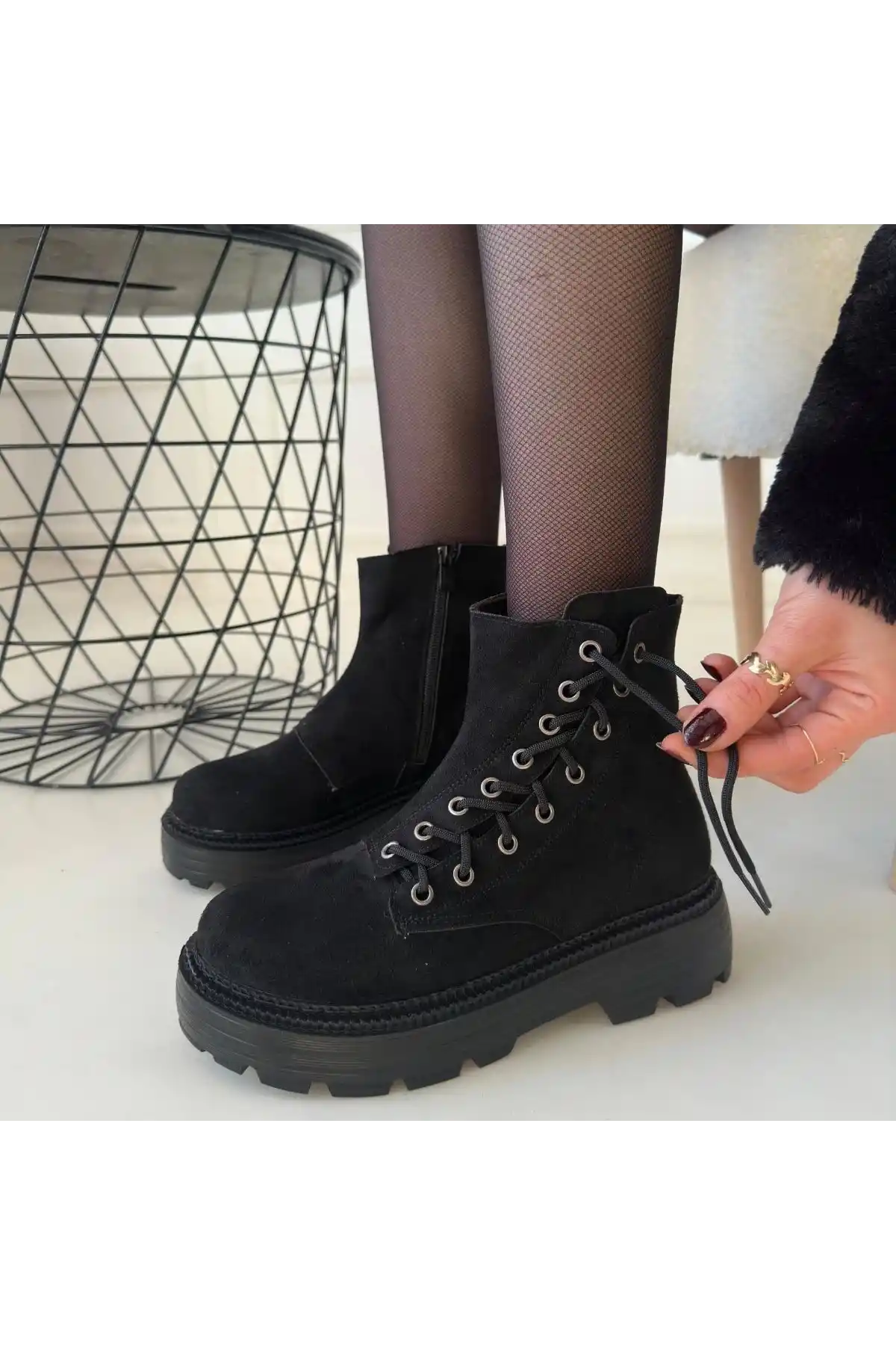 Agnej Siyah Süet Bağcıklı Bot - GC