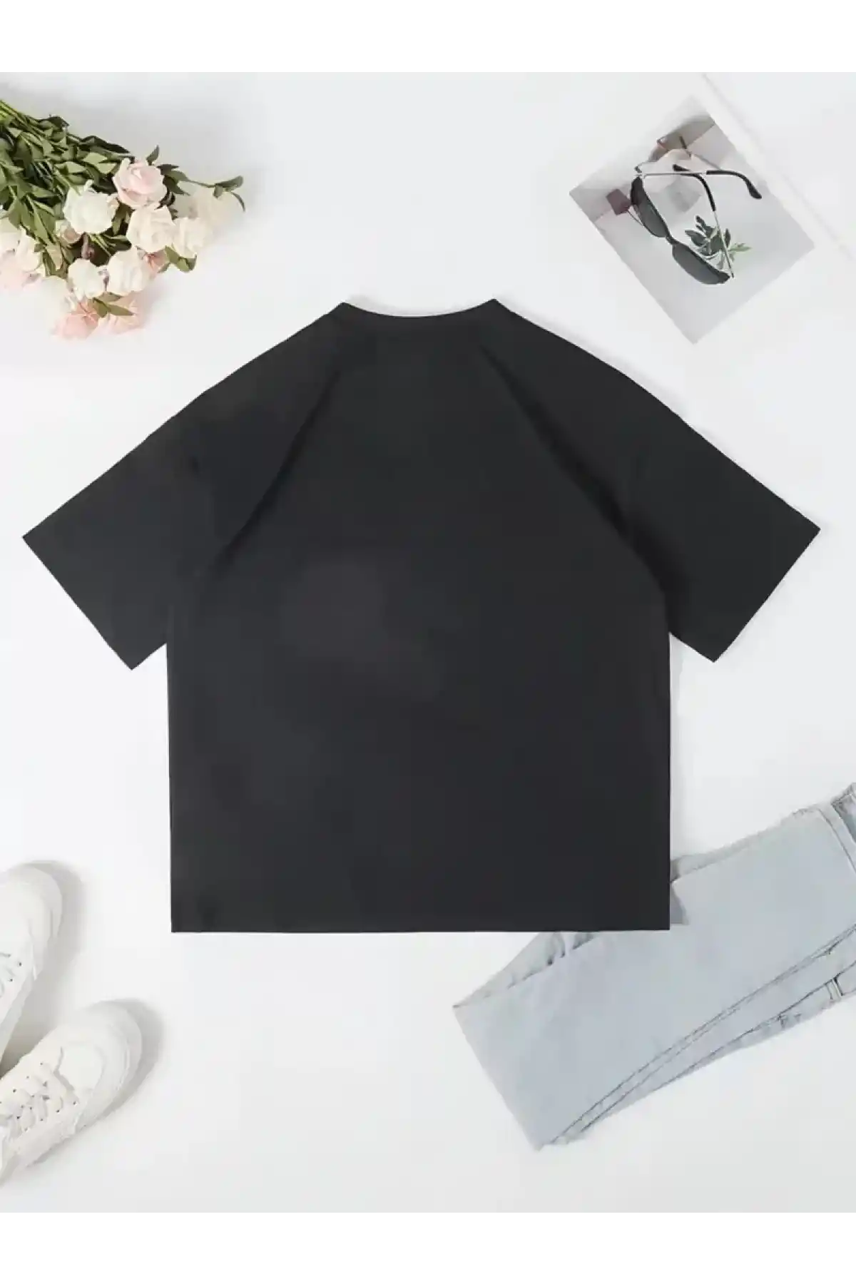 Ördek Baskılı ve Yuvarlak Yakalı Kadın Günlük Büyük Boy Siyah Tişört. - Siyah