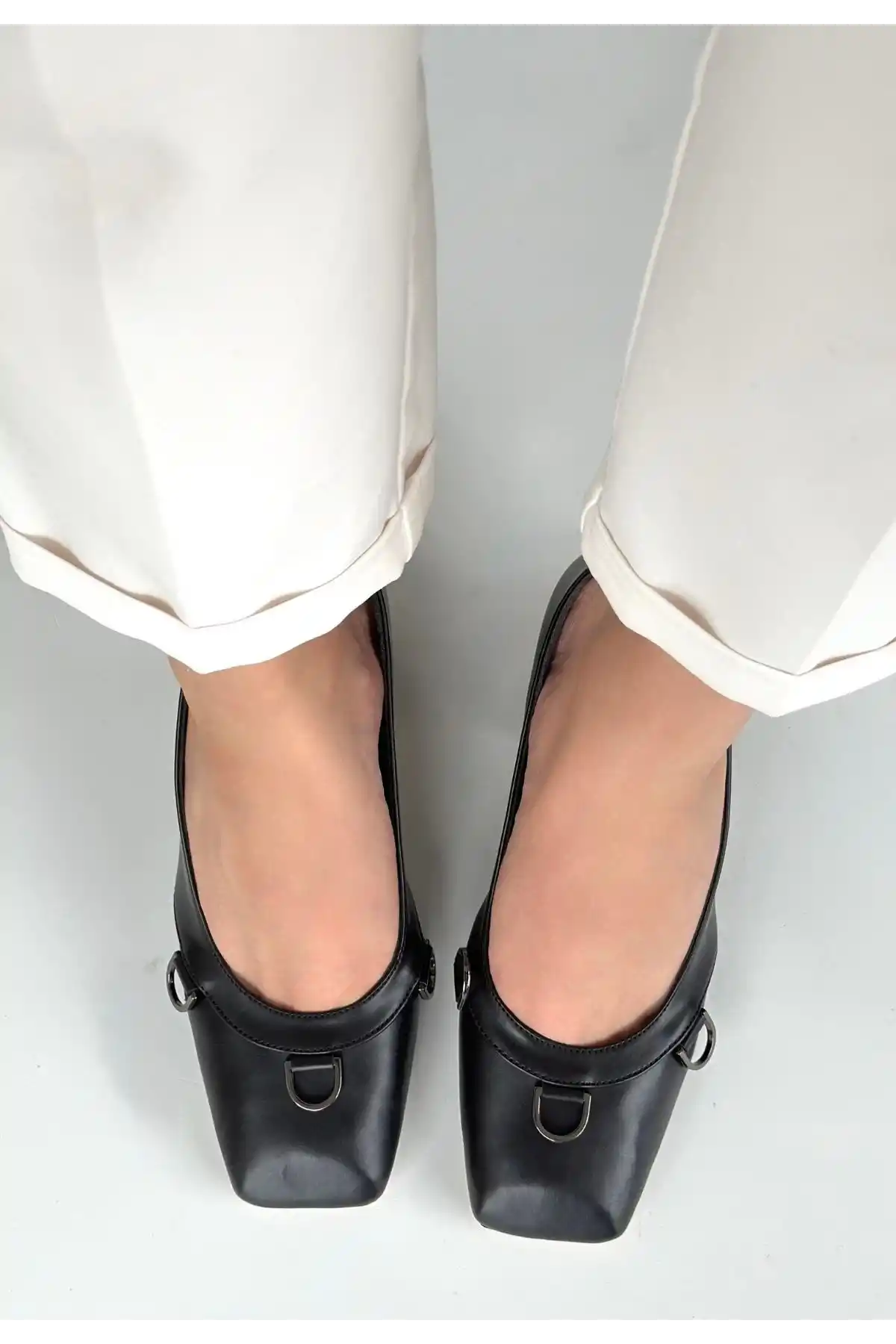 Cande Siyah Cilt Topuklu Ayakkabı - GC