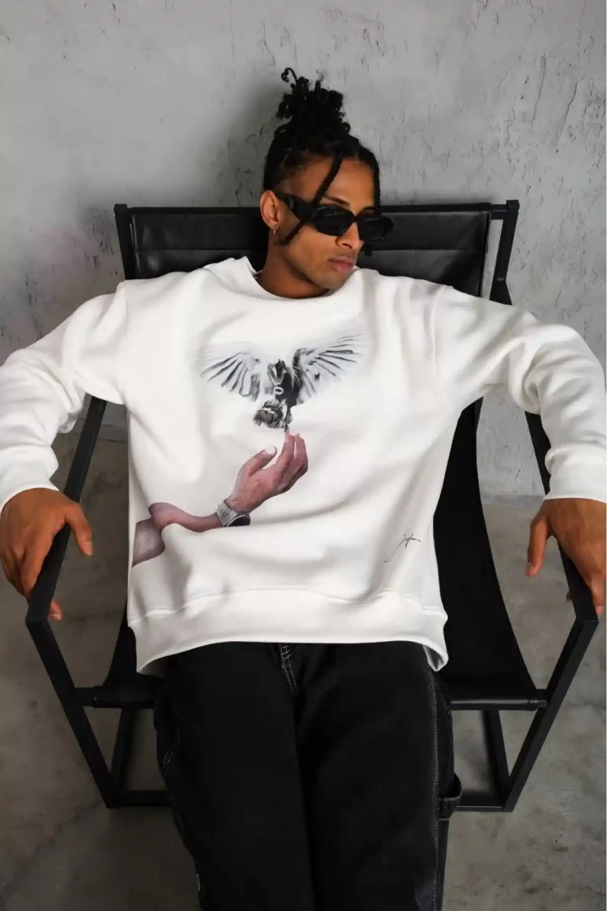 Erkek Güvercin Baskılı Sweatshirt - Beyaz