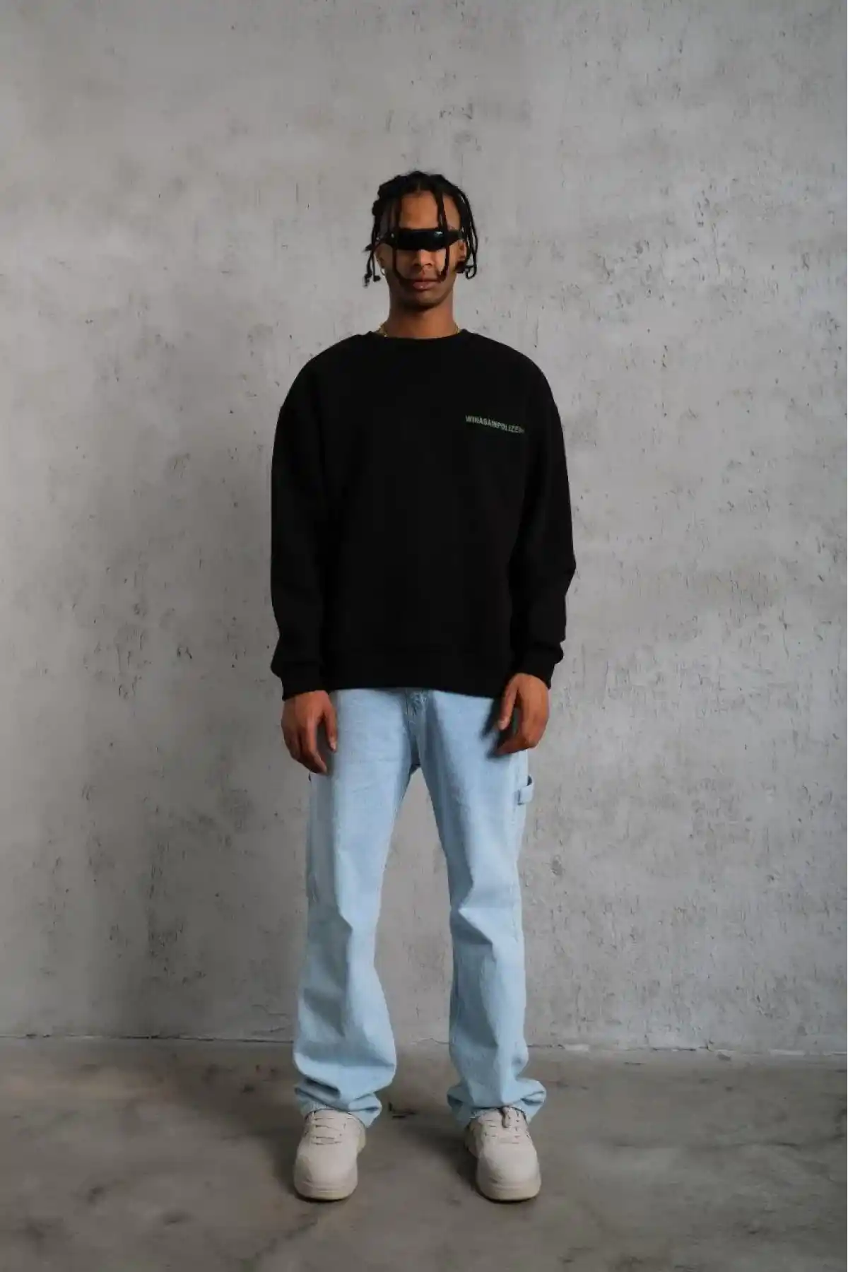 Erkek Oversize Sweatshirt – Siyah Renk | Ön ve Sırt Baskılı, Üç İplik İçi Pamuklu Kumaş, Rahat Kalıp, Ribanalı Kışlık Sweat | Winagain Polizei Serisi - Siyah