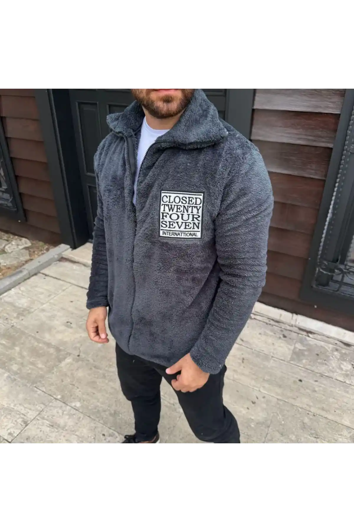 Erkek Polar Fermuarlı Sweatshirt – Kapüşonsuz, Cepli, Yumuşak Dokulu, Oversize Rahat Kalıp, Kışlık Sıcak Tutan Fermuarlı Üst - Füme