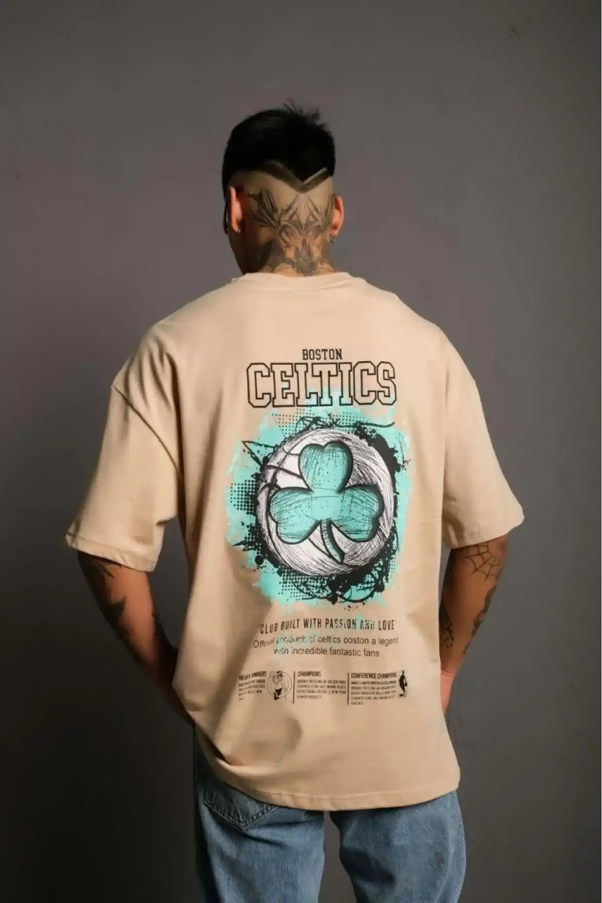 Erkek Sırt Baskılı T-shirt - Bej