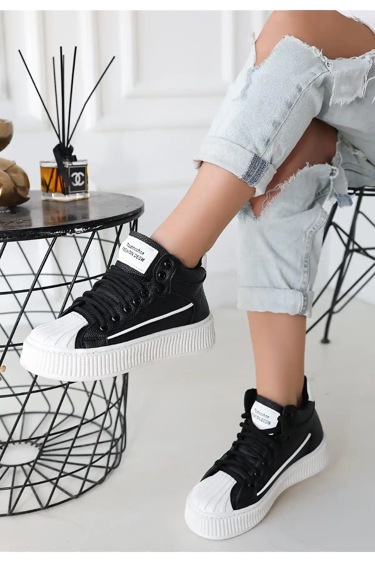 Estim Siyah Cilt Bağcıklı Spor Ayakkabı - GC