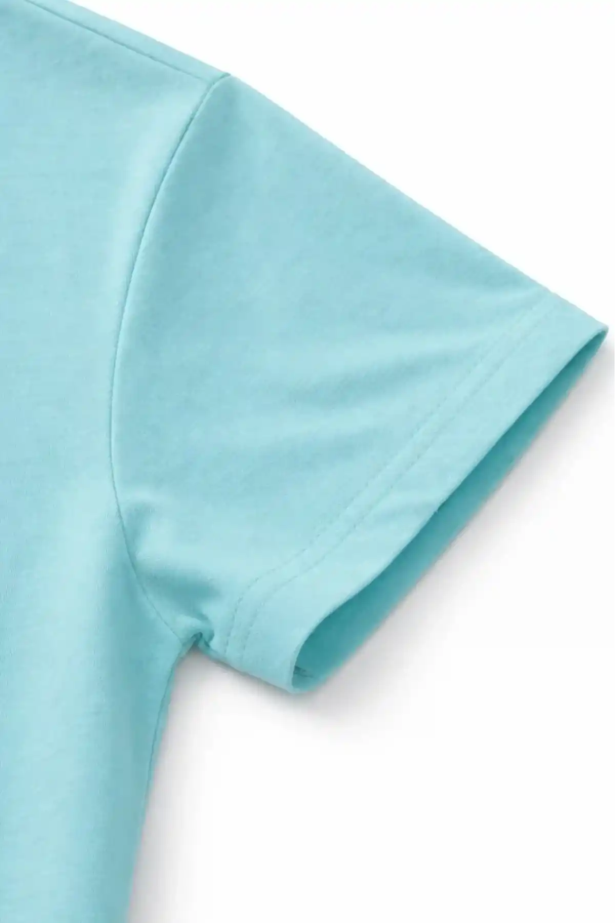 Genç Erkek Çocuk V Yaka Tişört Model - Turkuvaz