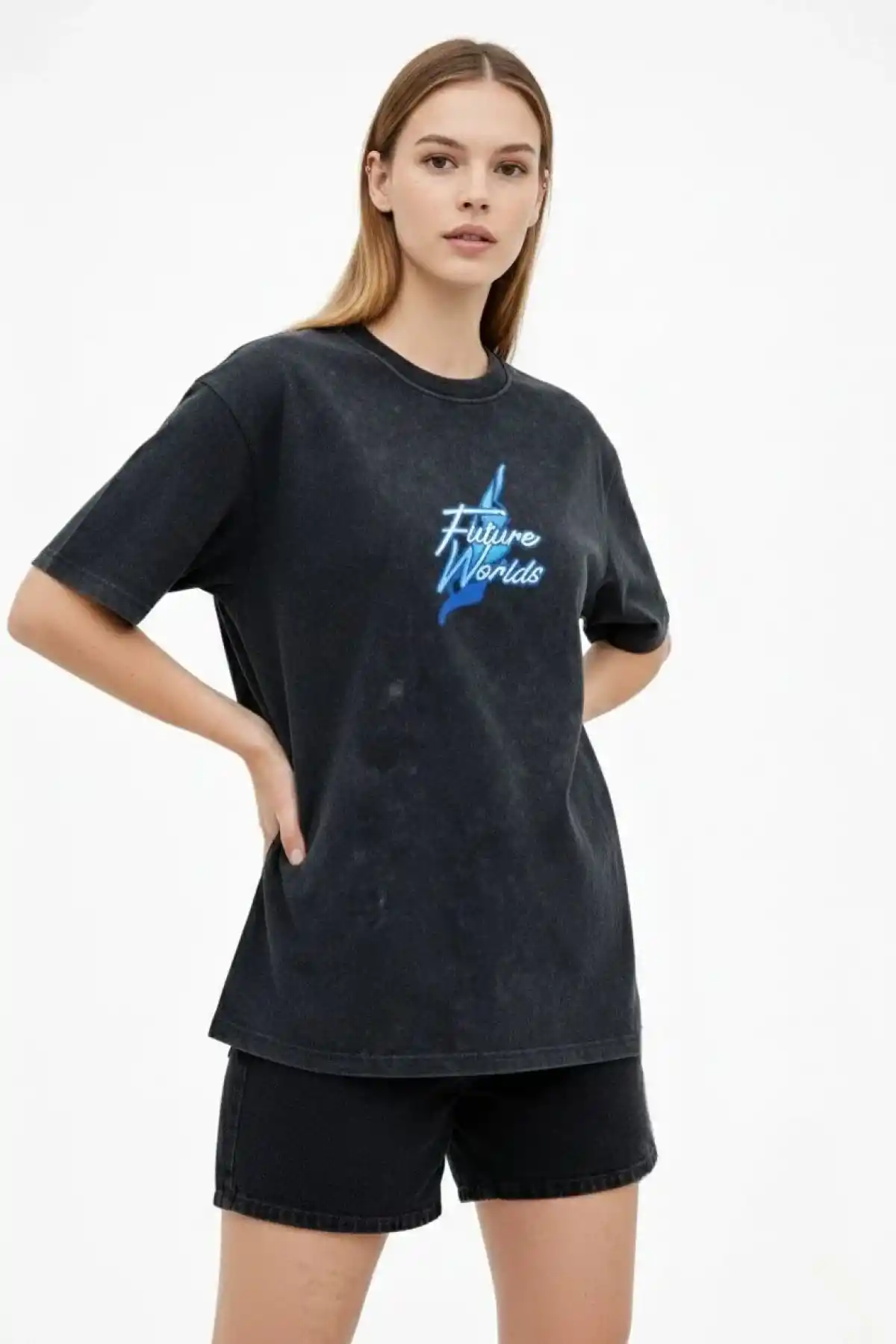 Kadın Asit Yıkamalı Oversize Tişört Future Worlds Baskılı Bisiklet Yaka Kısa Kollu Streetwear %100 Pamuk Street Style T-Shirt - Siyah