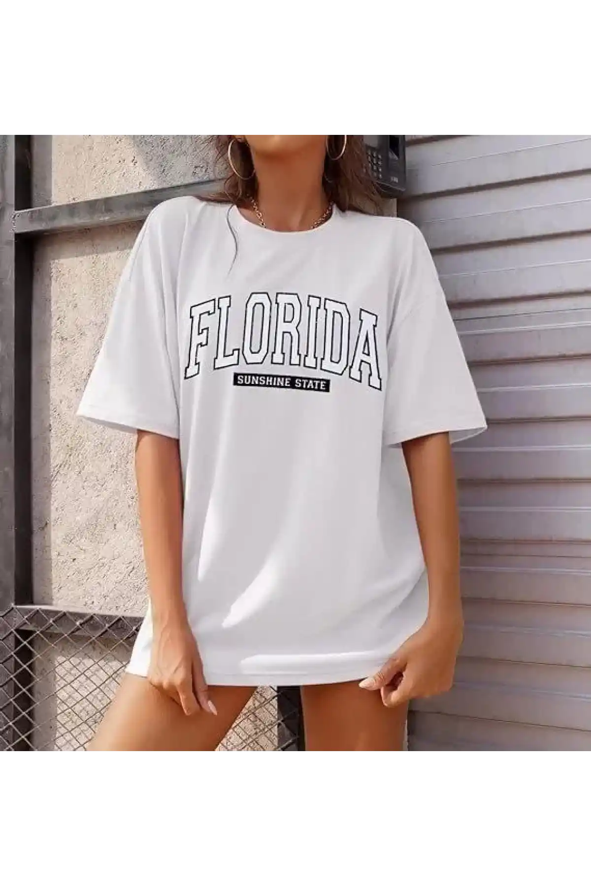 Kadın Bisiklet Yaka Baskılı T-shirt - Beyaz