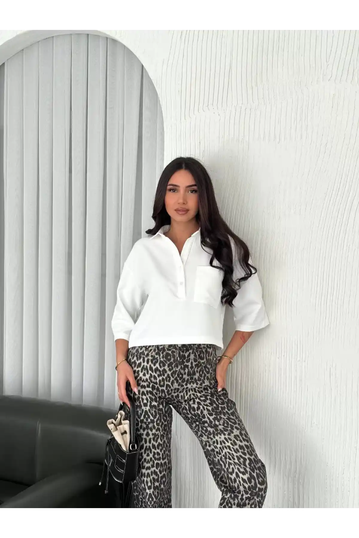 Z Krep Kadın Crop Yakalı Gömlek İlik Düğmeli Üç Çeyrek Sleeve Kol - Beyaz