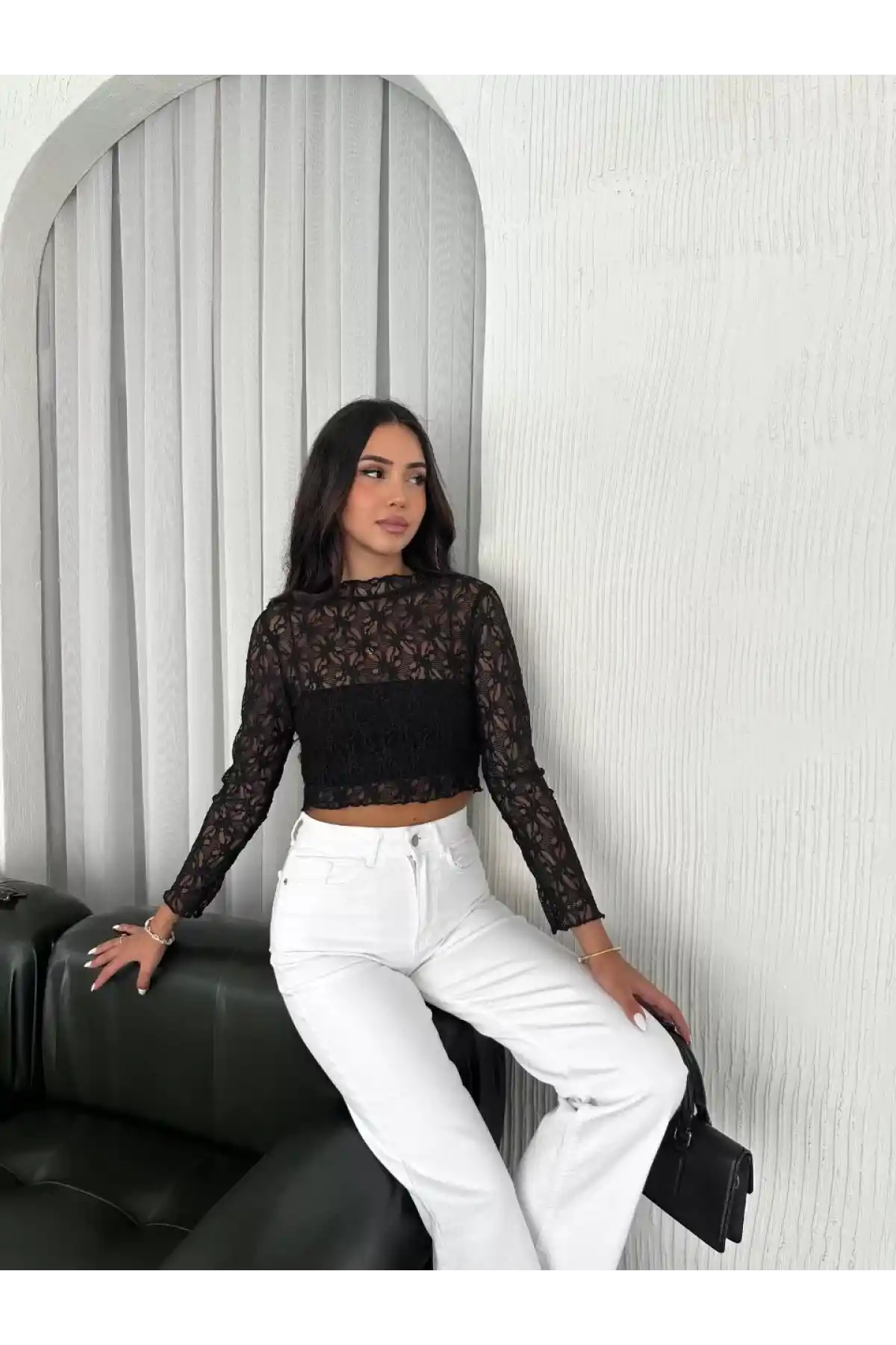 Kadın Dantel Uzun Kol Bluz- Siyah