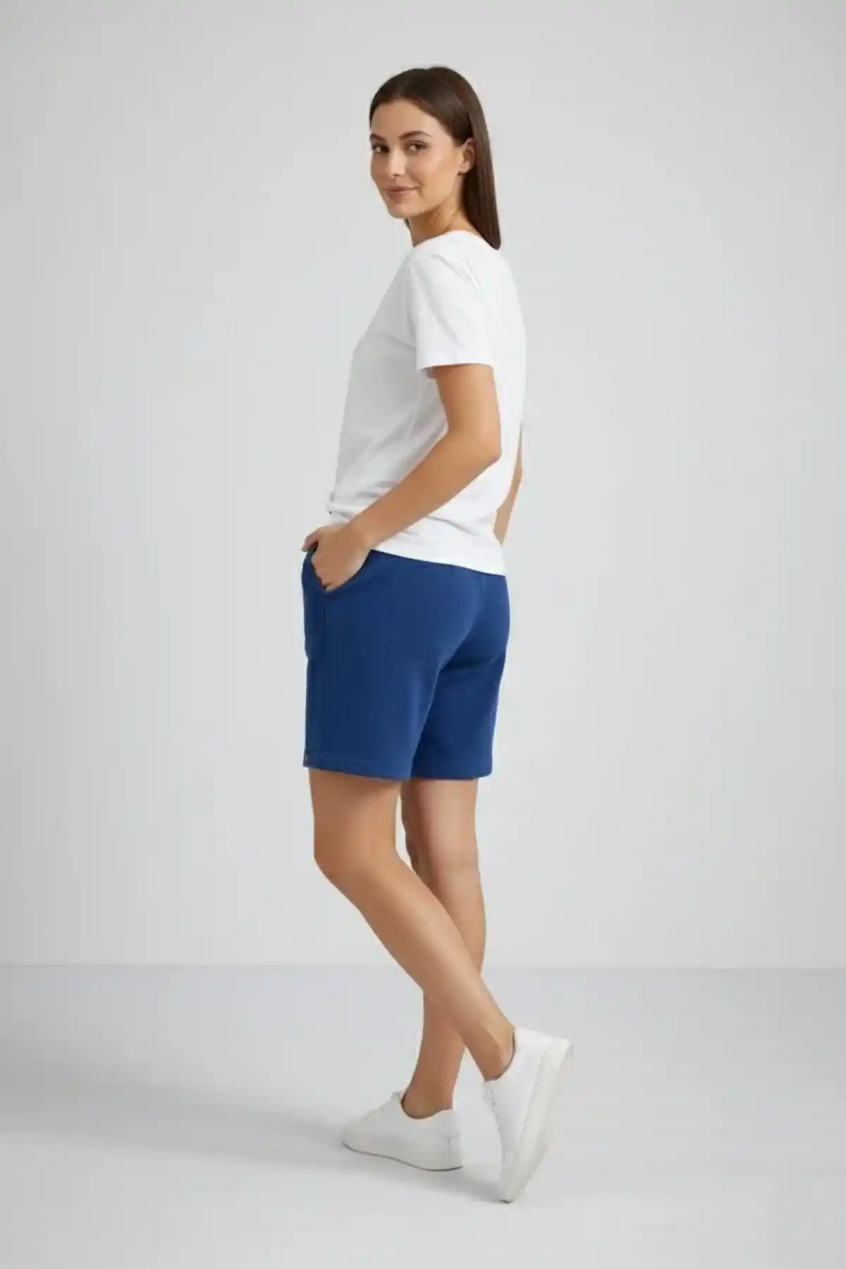 Kadın Dokuma otoban Şort Beli Lastikli Bağcıklı Cepli Kesim Şort - İndigo