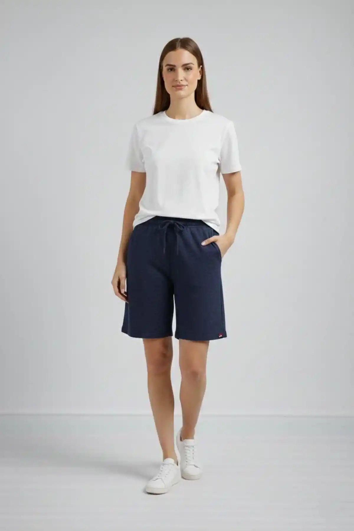 Kadın Dokuma otoban Şort Beli Lastikli Bağcıklı Cepli Kesim Şort - Lacivert