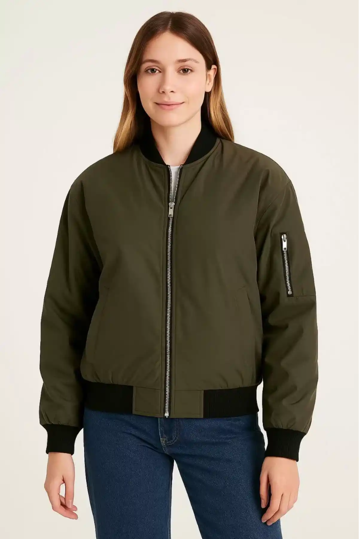 Kadın Bomber Mont Ceket – Fermuarlı, Kapitone İçi Astarlı, Su İtici Kumaş, Regular Fit, Yandan Cepli, Günlük Bahar & Kış Şık Rahat Stil - Haki