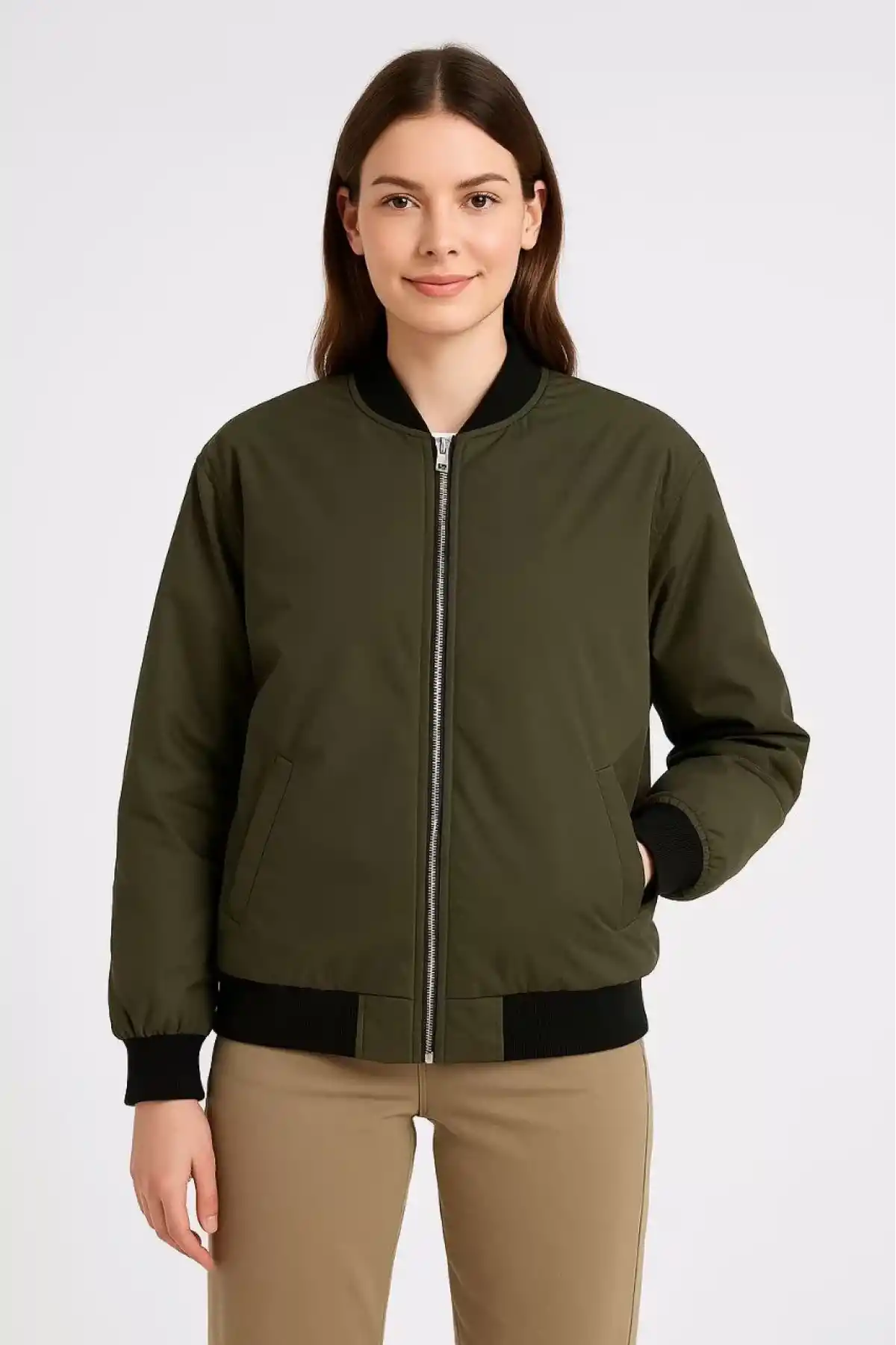 Kadın Bomber Mont Ceket – Fermuarlı, Kapitone İçi Astarlı, Su İtici Kumaş, Regular Fit, Yandan Cepli, Günlük Bahar & Kış Şık Rahat Stil - Haki