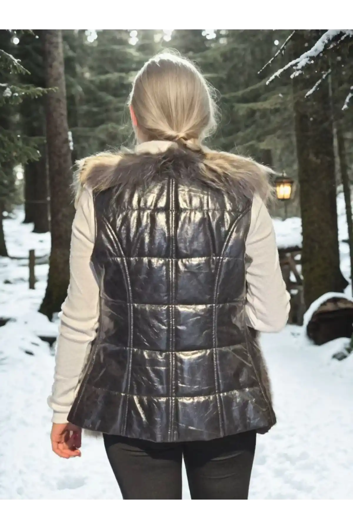 Kadın Kolsuz Fermuarlı Yelek - Siyah