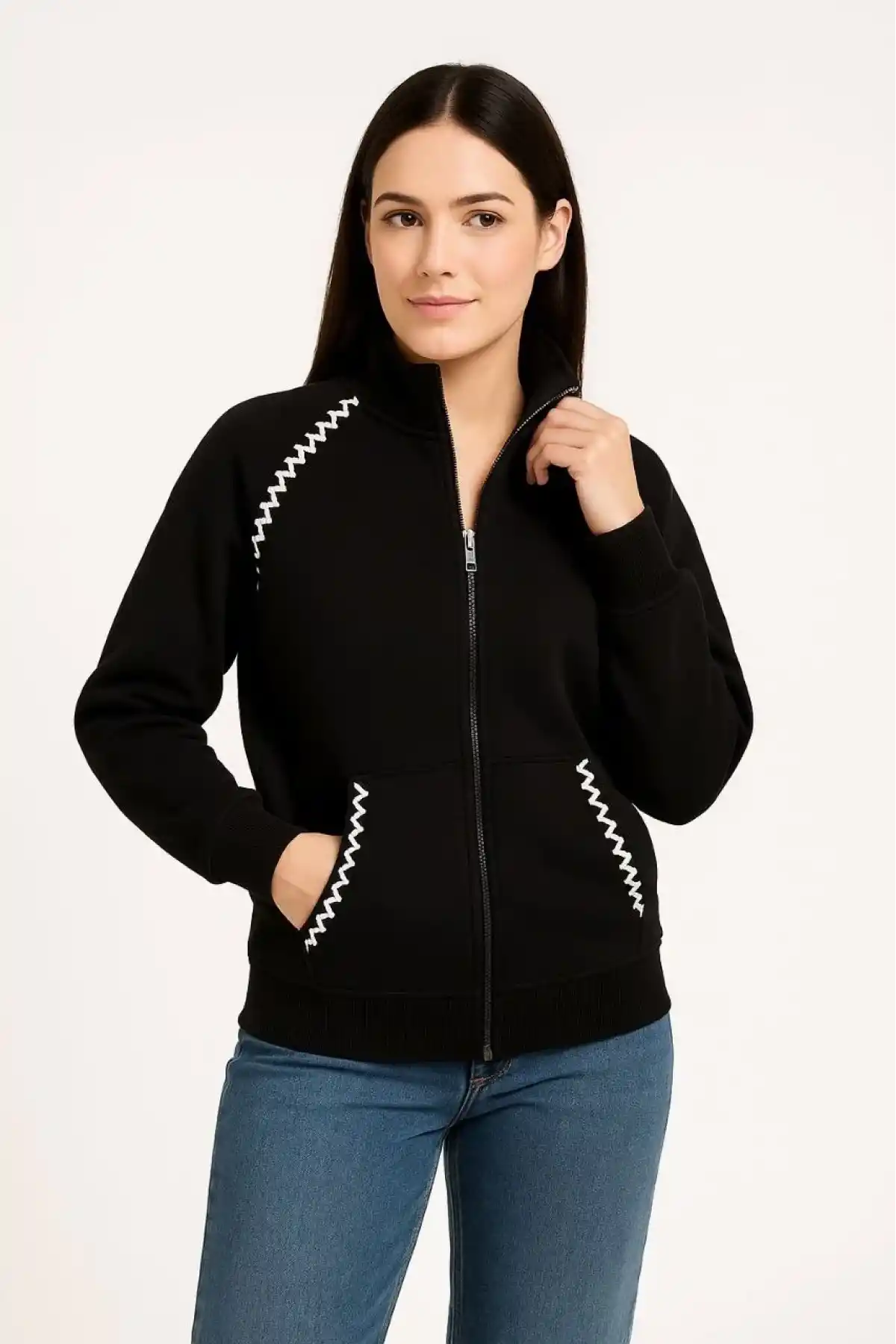 Kadın Oversize Dik Yaka Fermuarlı Sweatshirt - Zincir Nakışli Kanguru Cepli, - Siyah