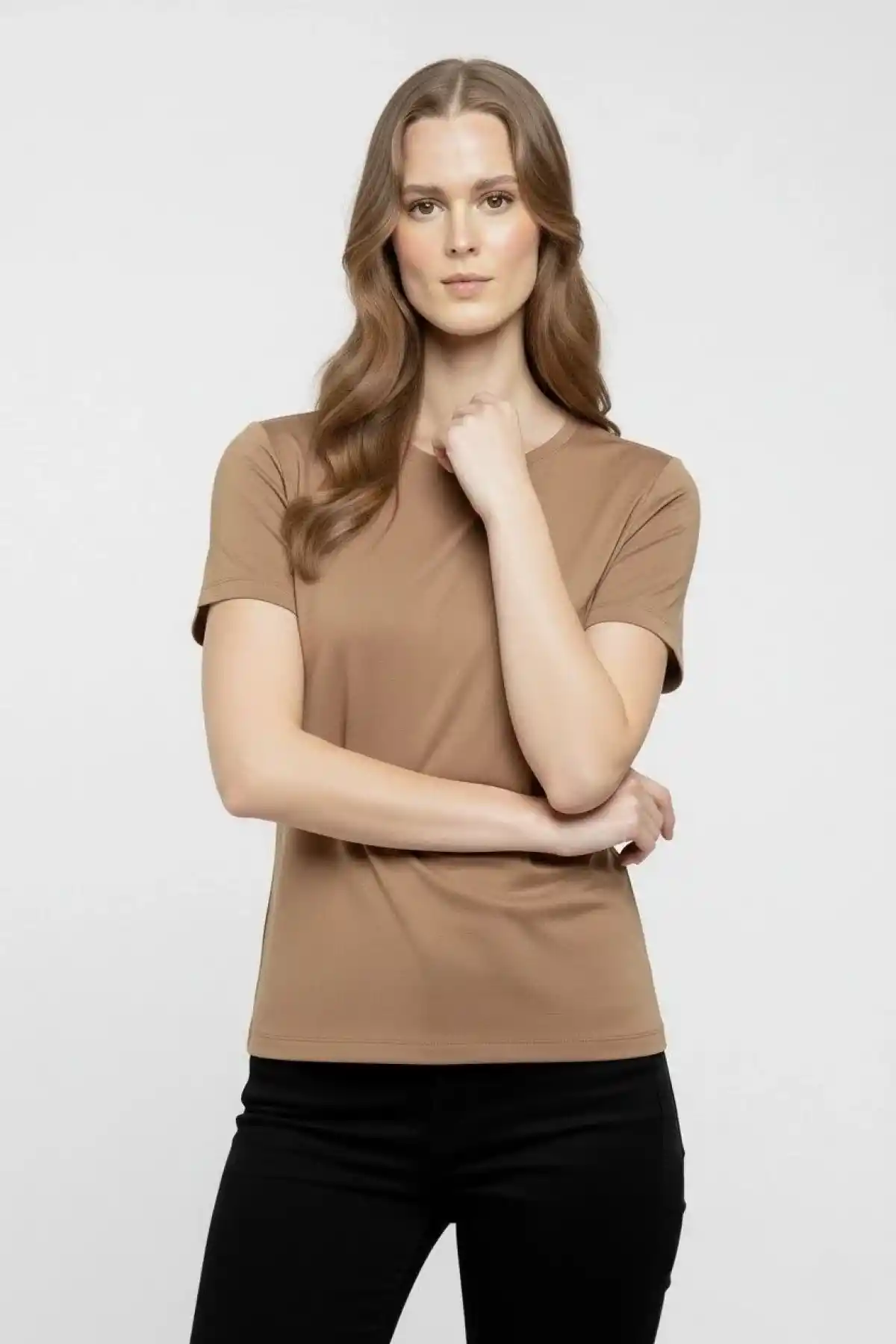 Kadın T-Shirt Bisiklet Yaka Slim Fit Likralı Tişört Günlük Basic Body - Kahverengi