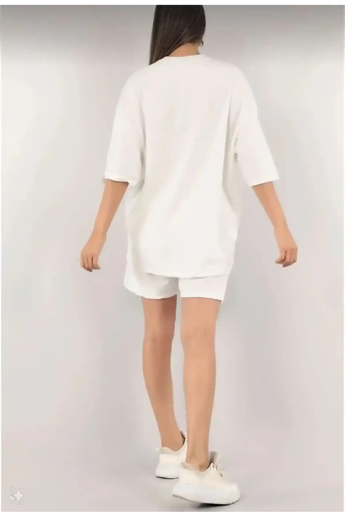 Kadın Nakış İşlemeli Şort Kısa kol Alt-Üst Takım - Beyaz