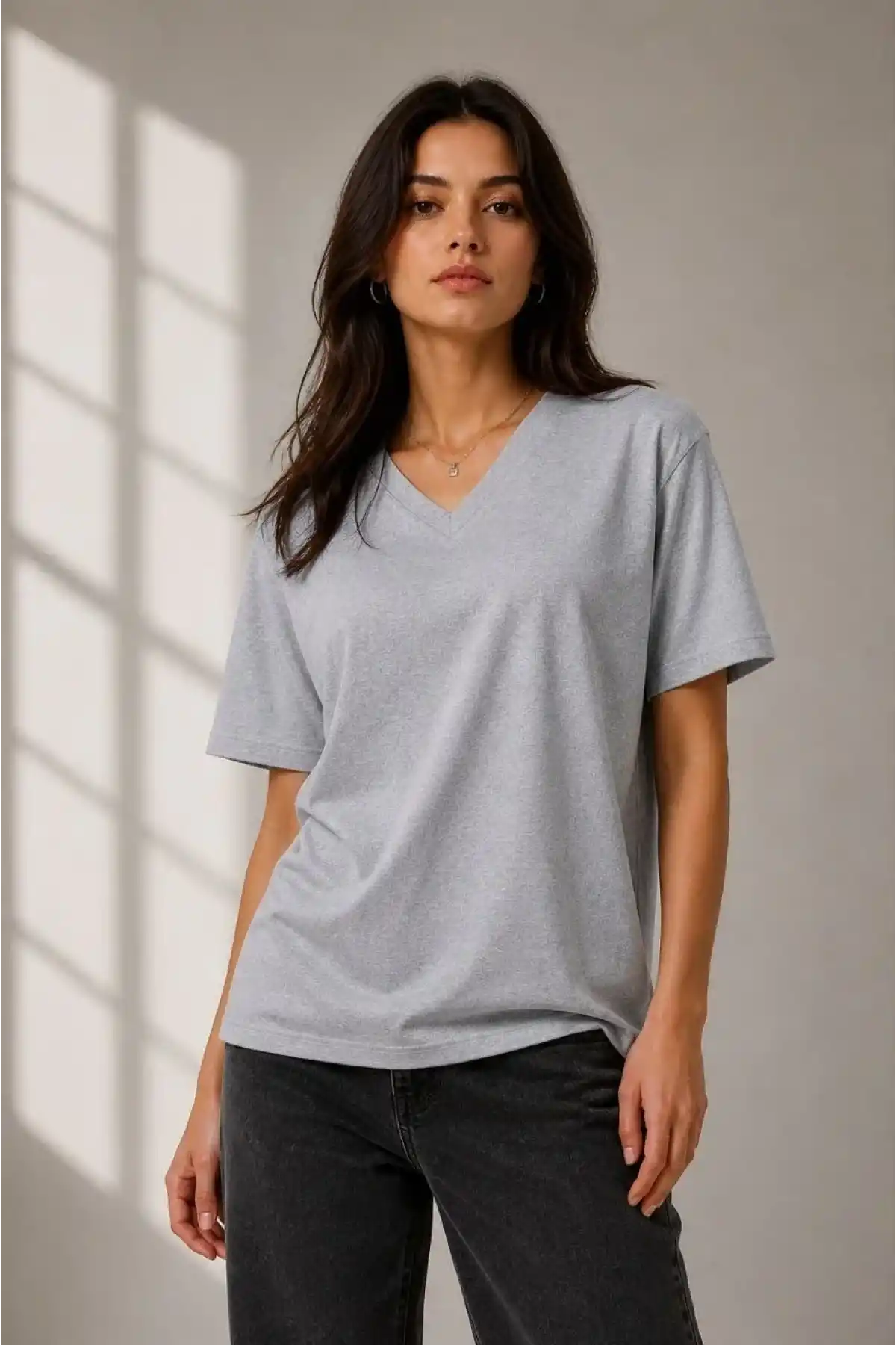 Kadın V Yaka Basic Tişört Kısa Kol Yazlık Regular Fit T-Shirt - Gri