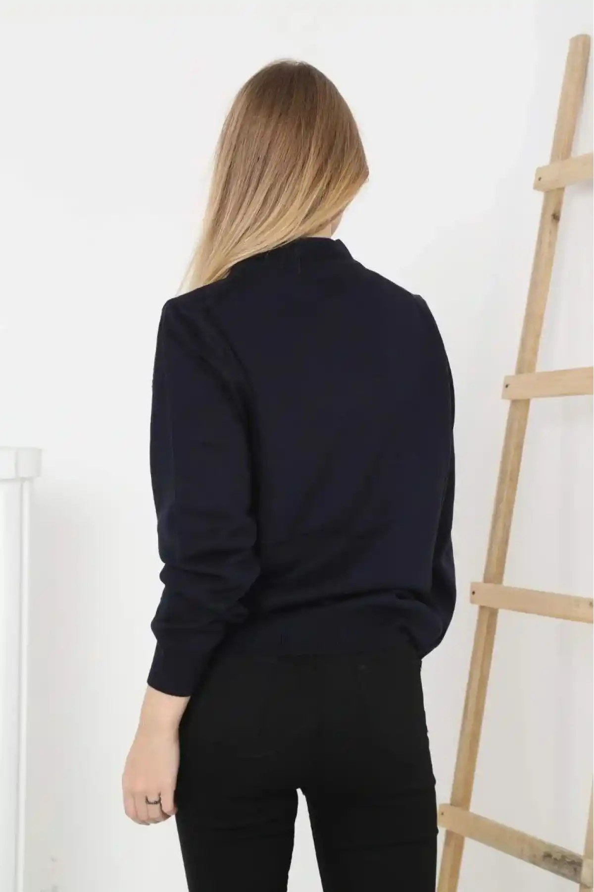 Kadın Yarım Boğaz Triko Kazak yumuşak dokulu Pamuklu ince Dokuma, uzun kollu Rahat Regular kalıp - Siyah