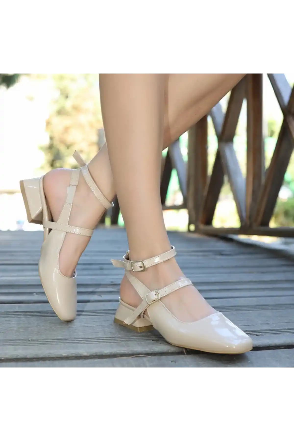 Karmi Bej Rugan Topuklu Ayakkabı - GC