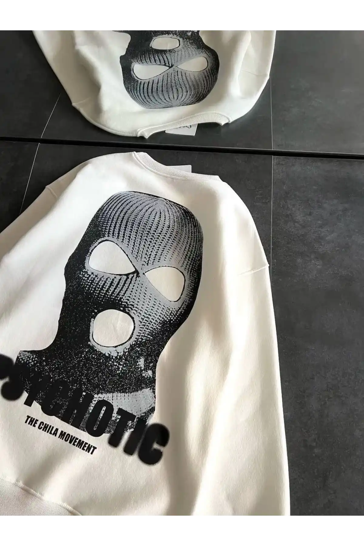 Kışlık Bisiklet Yaka Baskılı SweatShirt - Beyaz