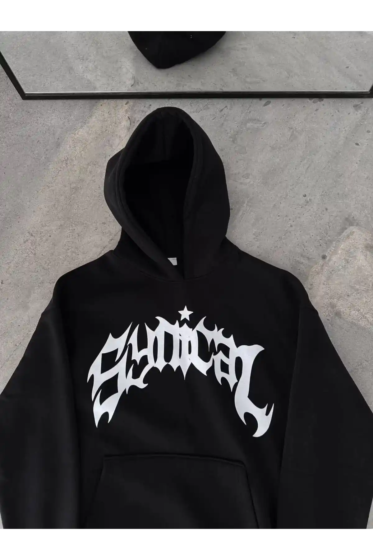 Kışlık Kapüşonlu Baskılı Oversize SweatShirt- Siyah