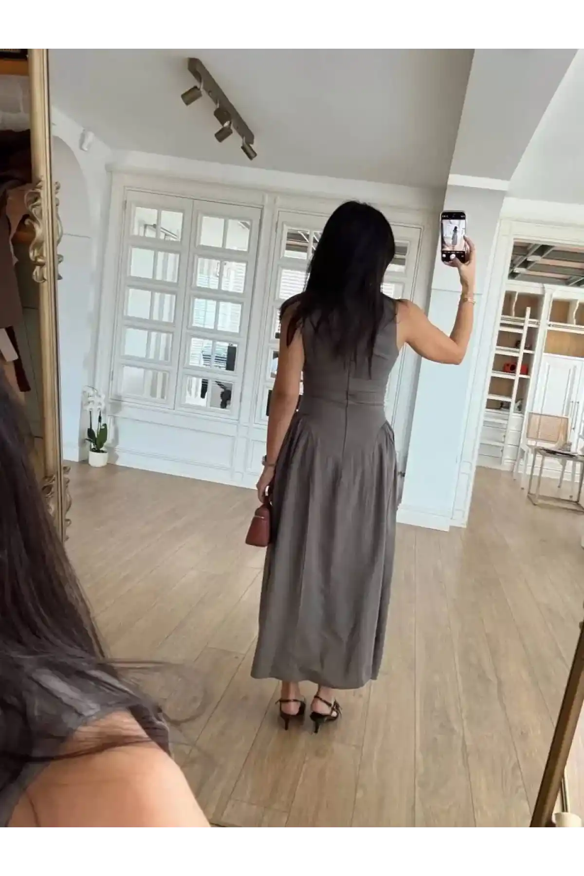 Kolsuz Uzun Kabardin Elbise - Gri