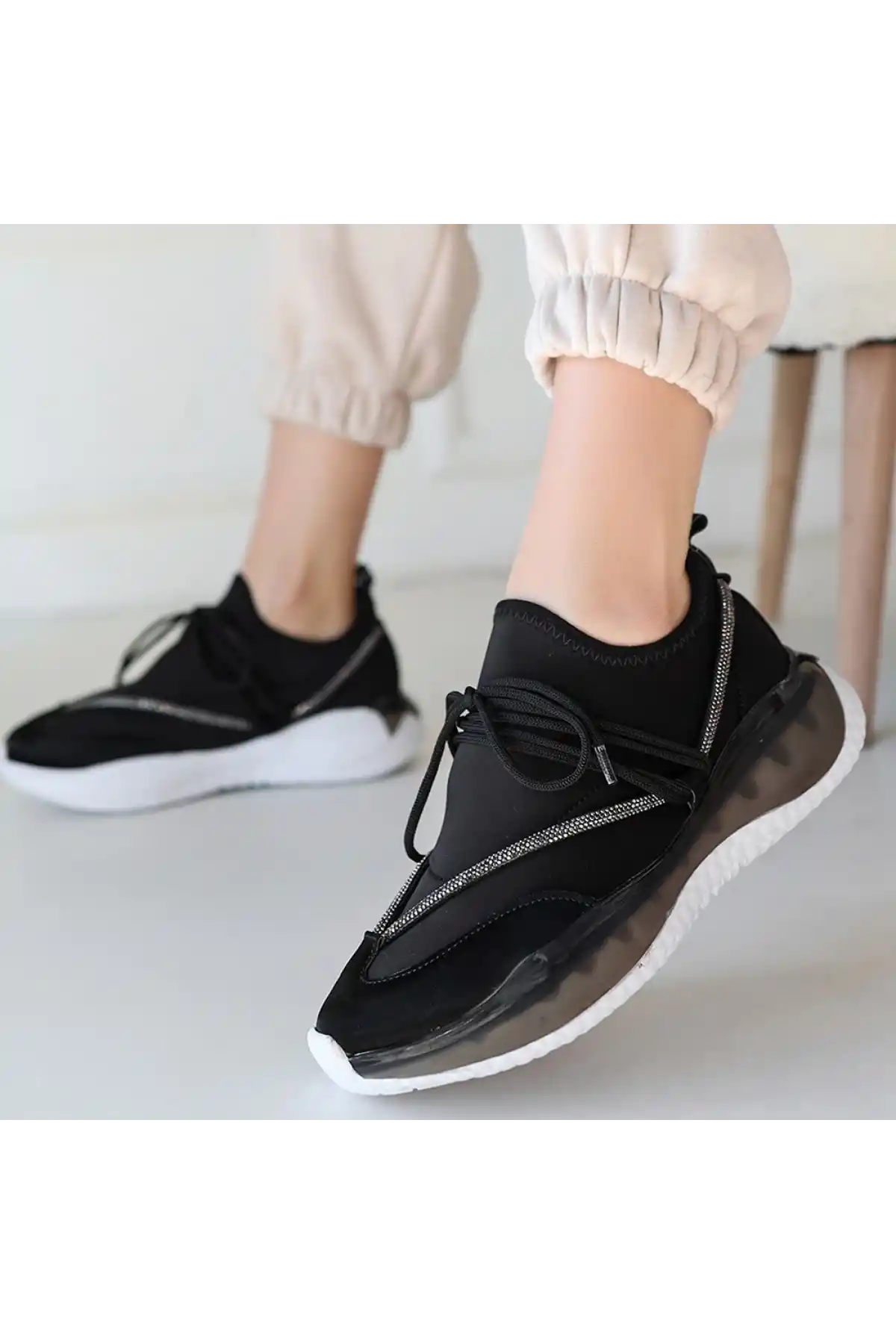 Liney Siyah Rugan Bağcıklı Spor Ayakkabı - GC