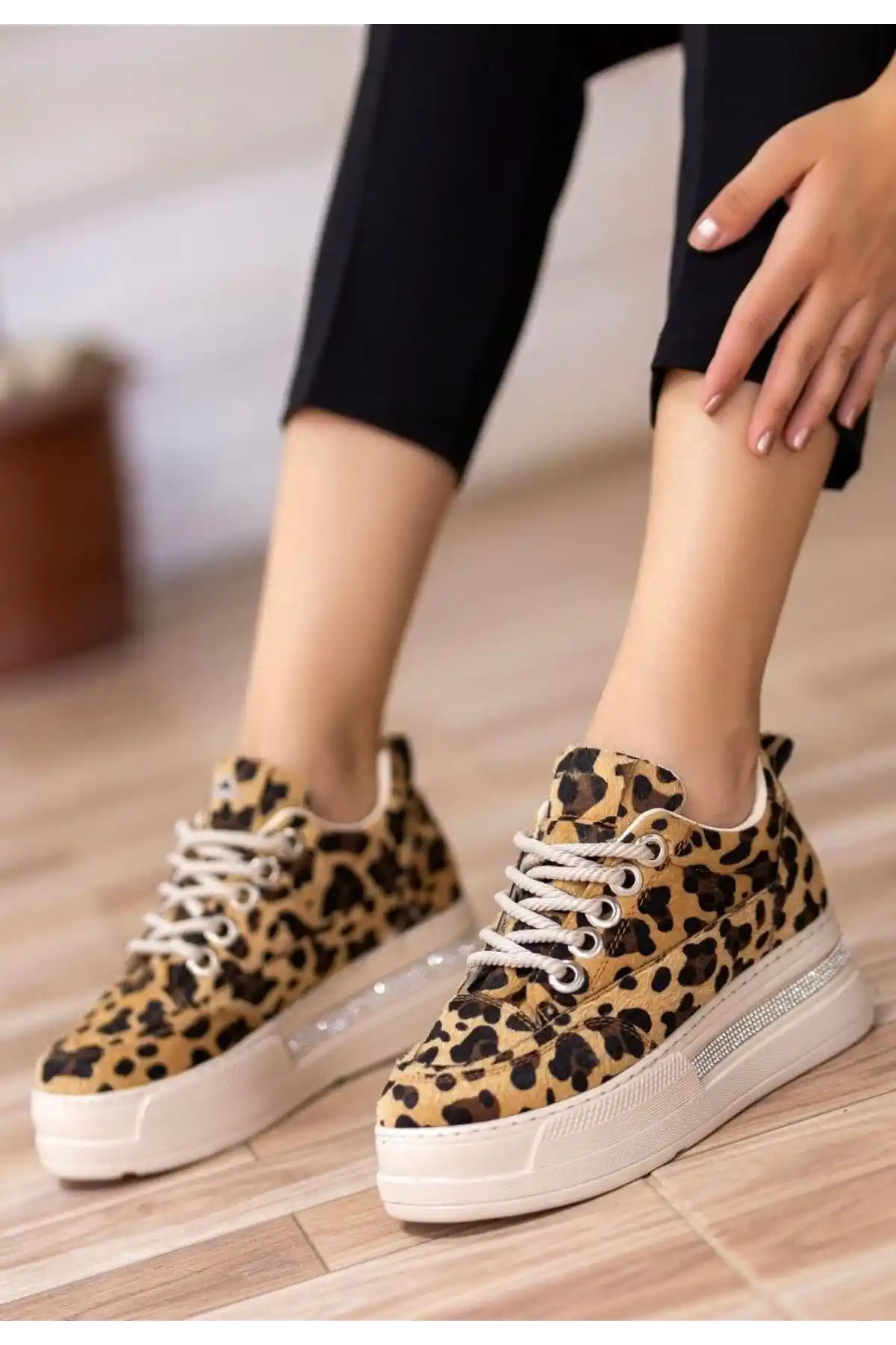 Lulu Leopar Süet Bağcıklı Spor Ayakkabı - GC