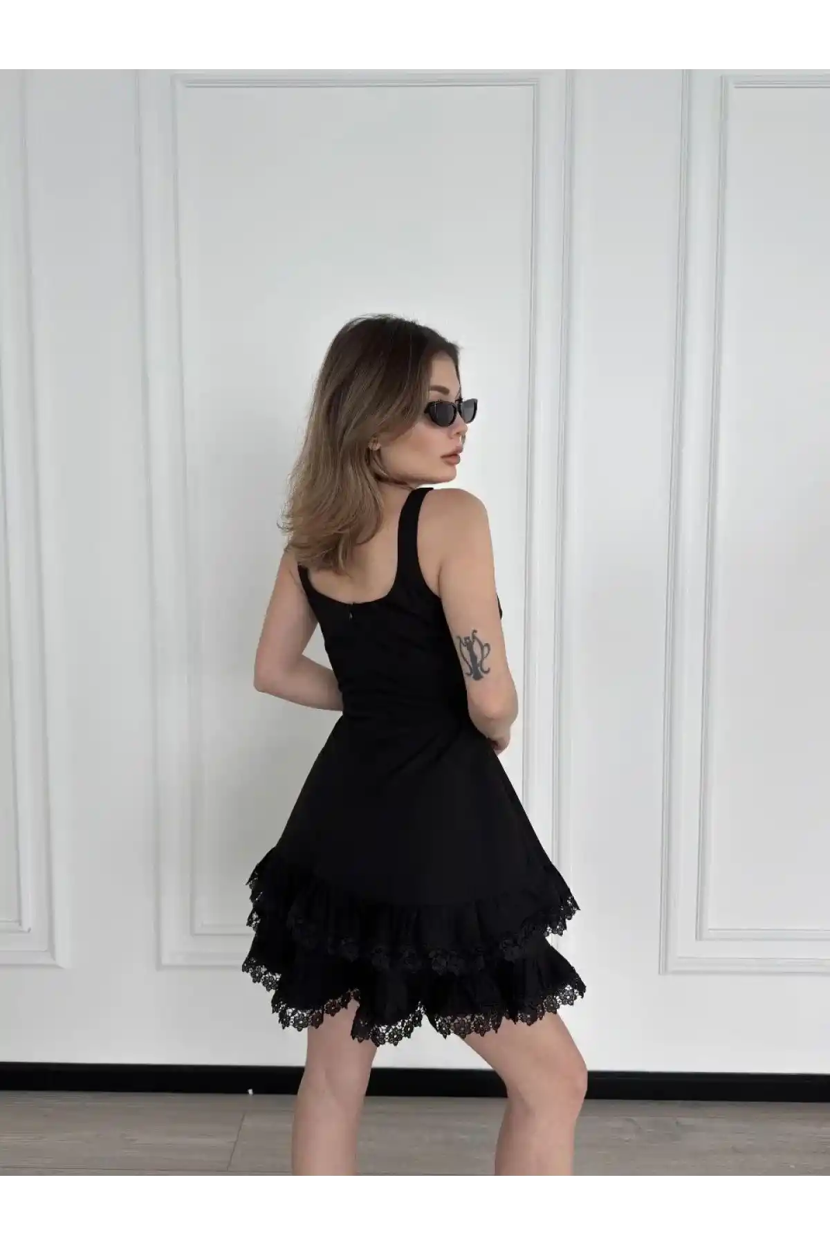 Mini Askılı Elbise - Siyah