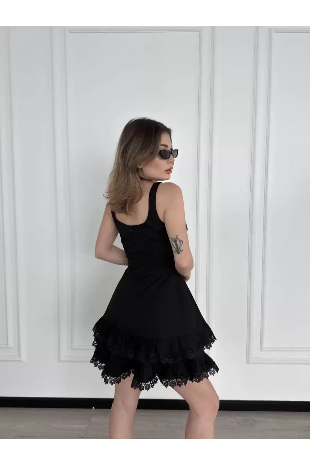 Mini Askılı Elbise - Siyah