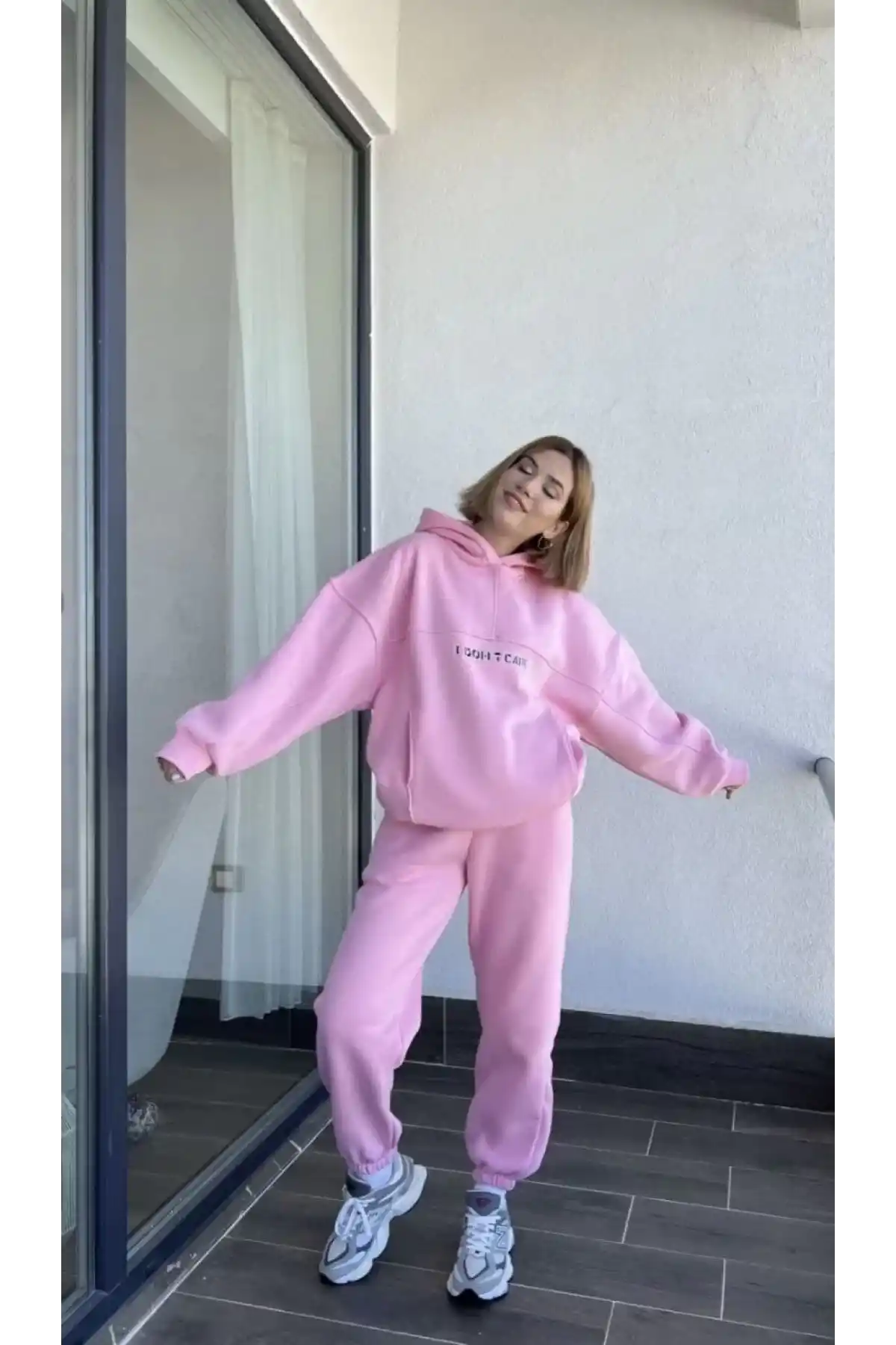 Nakış İşlemeli Üç İplik Sweat Takım- Pembe