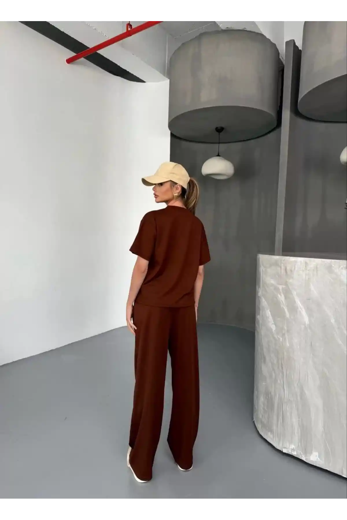 Osy Modal Yumuşak Dokulu Kumaş Kısa Kollu Bluz Rahat Pantalon ikili Takım- Kahverengi